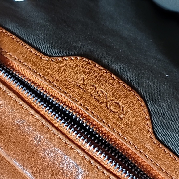 Vintage Roxbury Leather Handbag - Picture 6 of 13